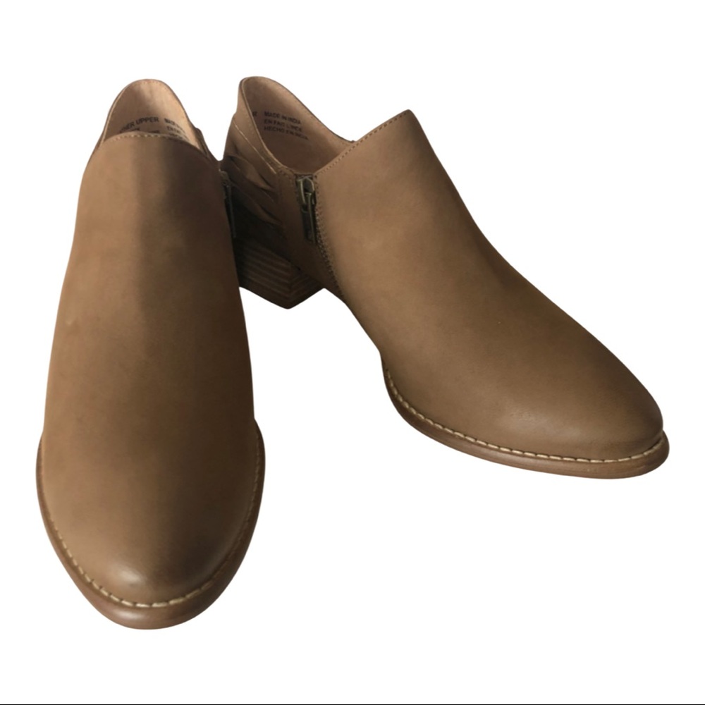 Seychelles Amused Ankle Boot